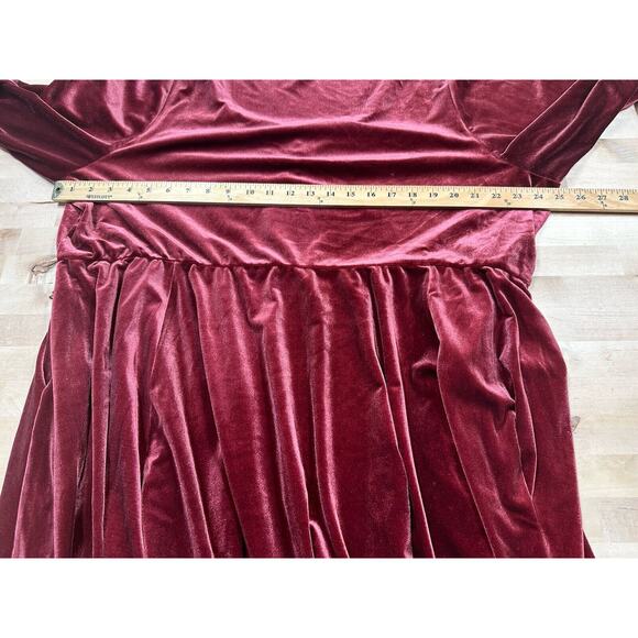 Torrid Mini Skater Dress Plus Size 4X Burgundy Velvet Pockets 3/4 Sleeve - Picture 7 of 10